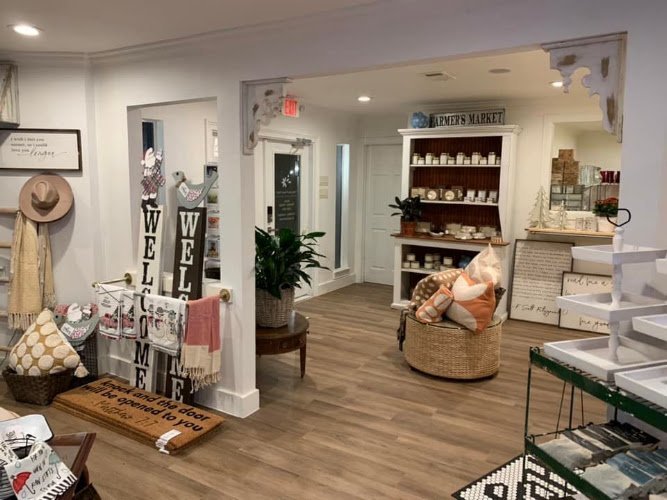 19638 magnolia flower patch and boutique 1