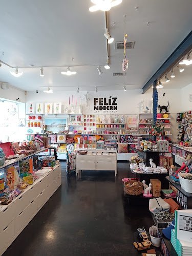 19793 feliz modern 1
