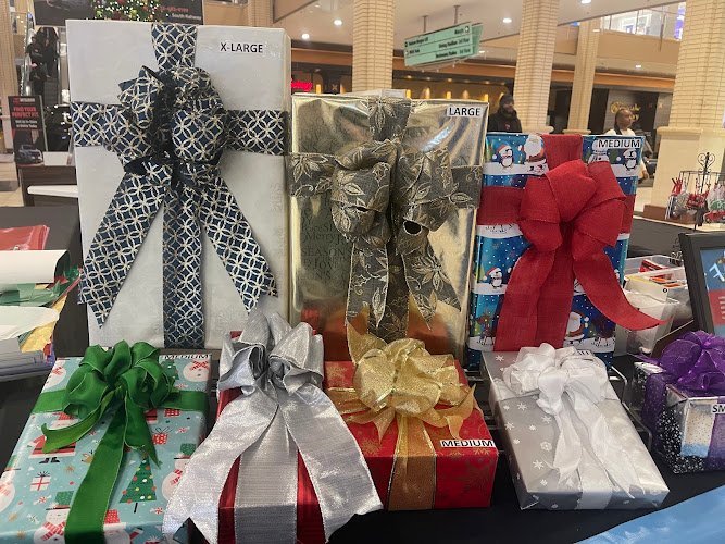 19830 ks gift wrapping services 1