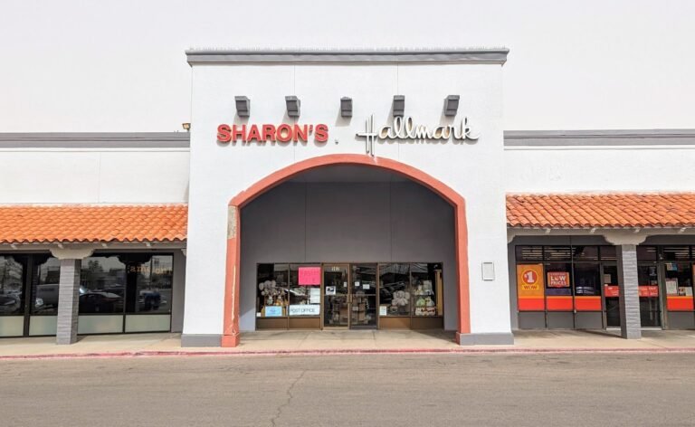 19854 sharons hallmark shop 768x472