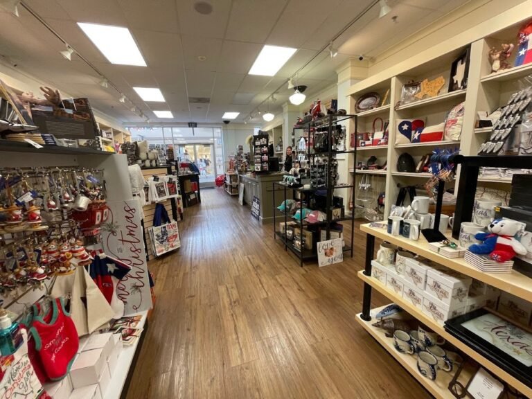 19904 texas gift outlet 1 768x576