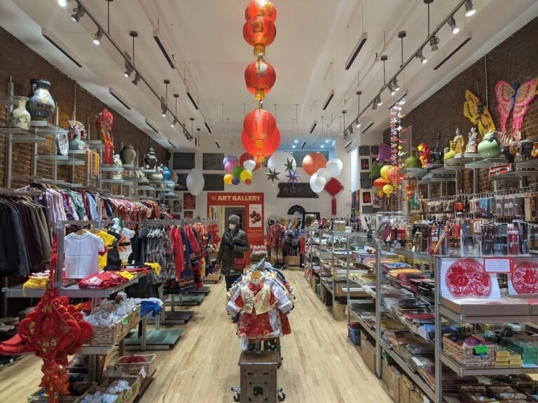 20522 pearl river mart 768x576
