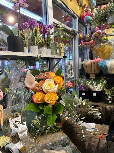 20720 55 fulton flower 1