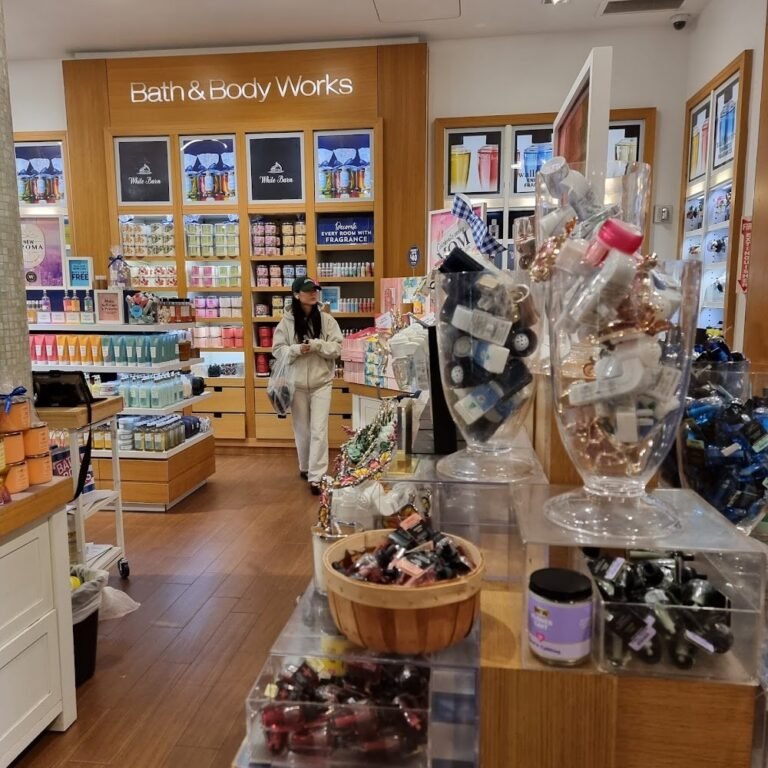 20741 bath body works 768x768