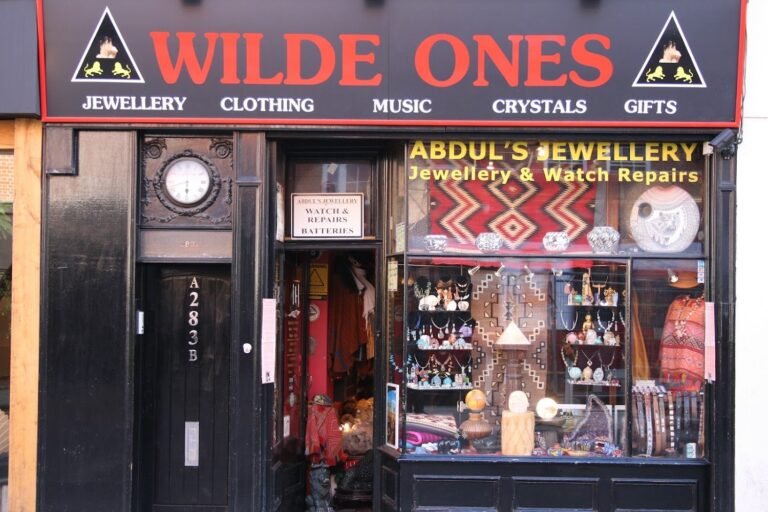 20938 wilde ones 768x512