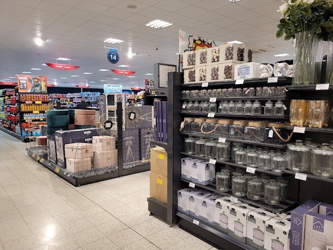 21199 home bargains 1