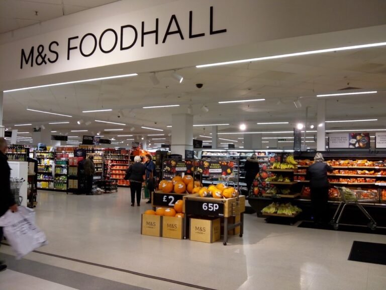 21241 marks spencer 768x576
