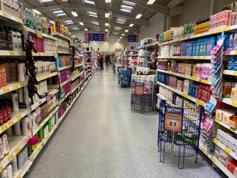 21319 bm home store 768x576