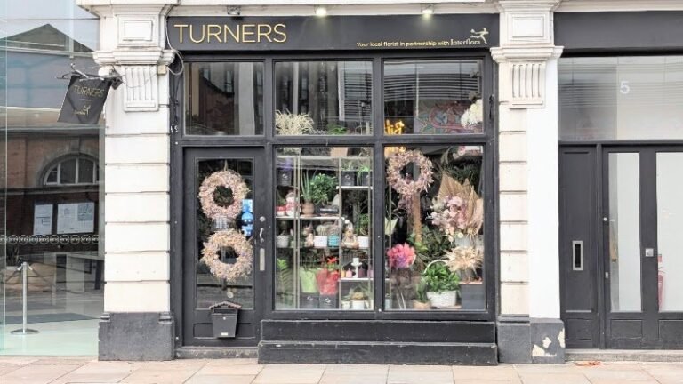 21568 turners 1 768x432