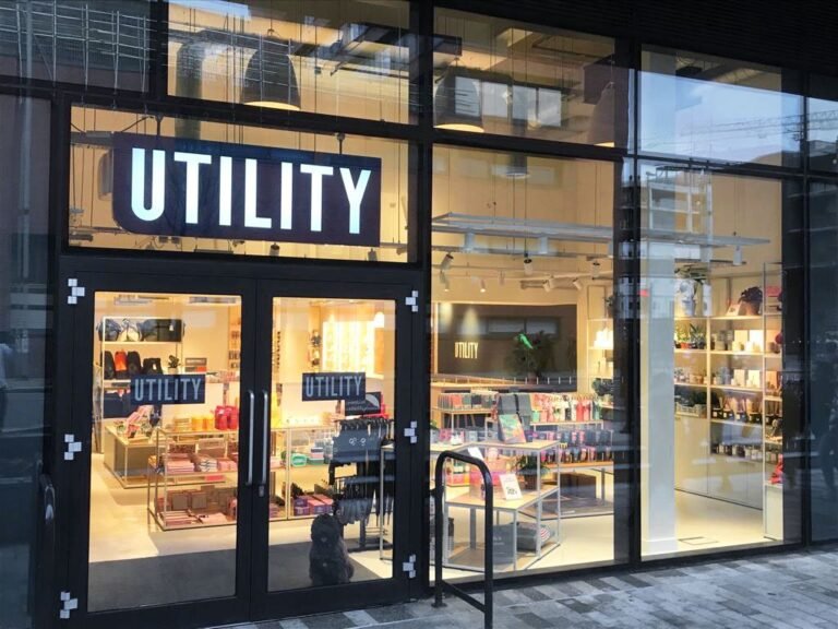 21853 utility gift store 768x576