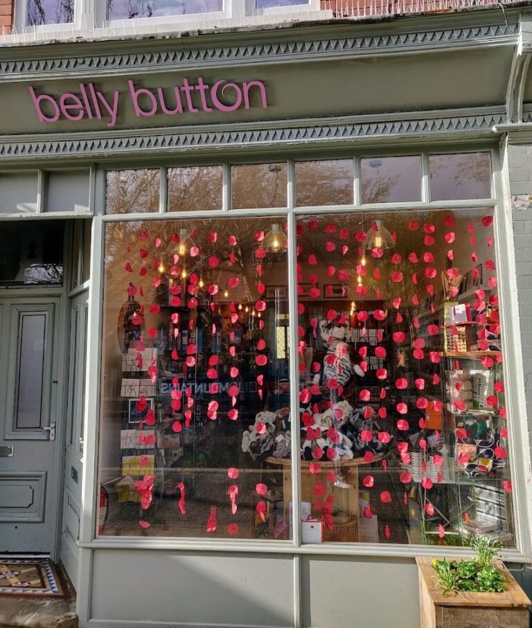 21895 belly button designs 768x907