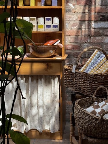 21898 form lifestyle store 1