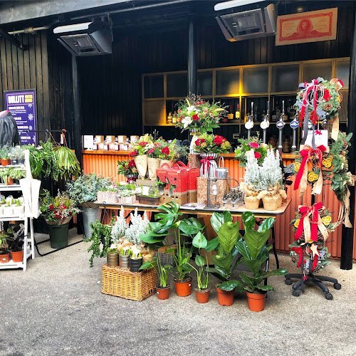 22392 memento florist plant store 1