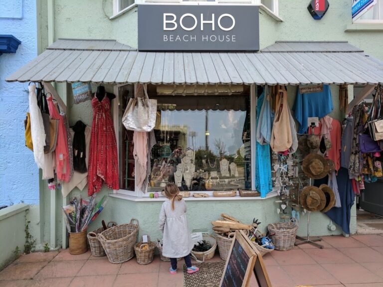 22690 boho beach house 768x576