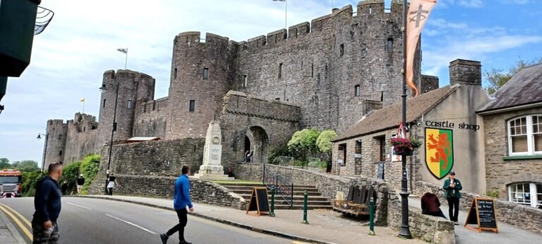 22716 pembroke castle shop ltd 768x346